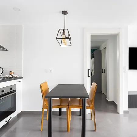 El Drago Apartment, Amazing Ocean & Cliff View * 로스 레알레호스